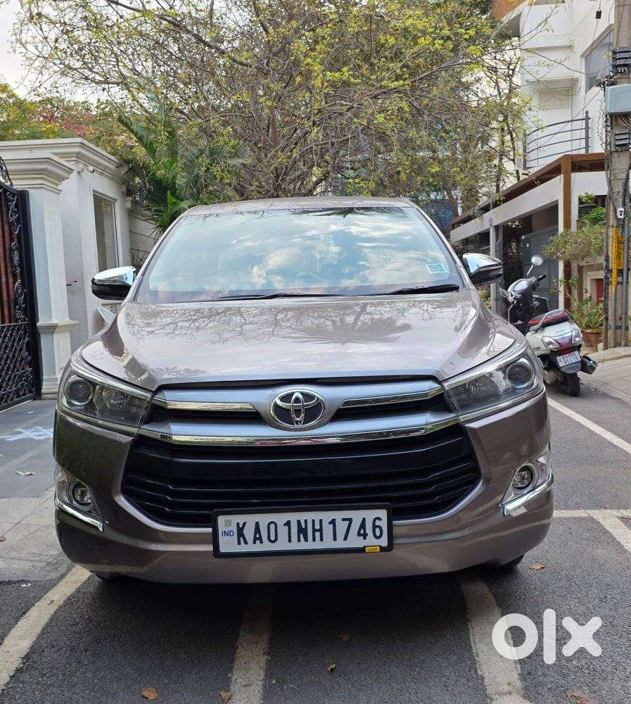 Toyota Innova Crysta 2.8 Gx Automatic 8 Str, 2019, Petrol