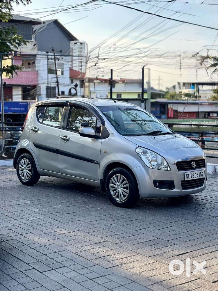 Maruti Suzuki Ritz Vxi, 2012, Petrol