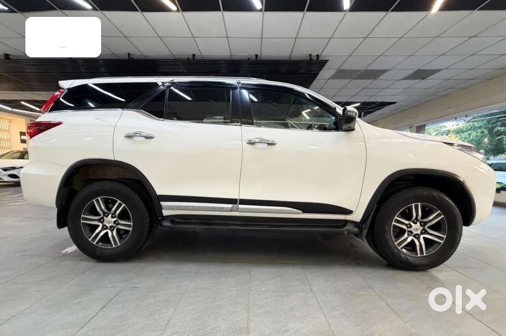 Toyota Fortuner 4x2 At, 2018, Diesel