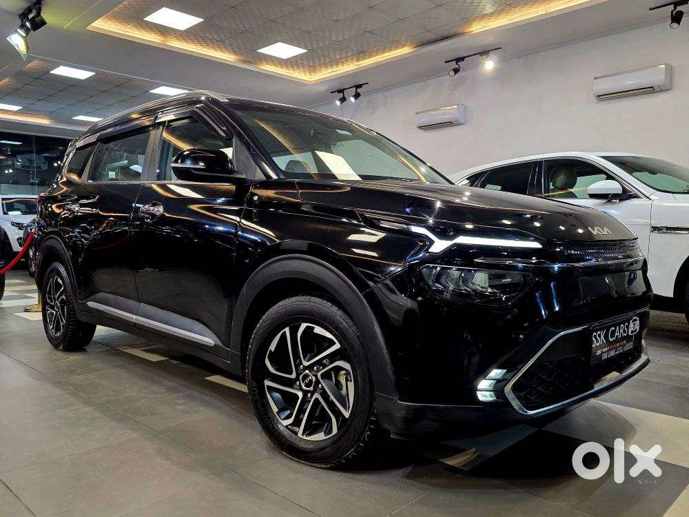 Kia Carens Luxury (o)1.5 Diesel At 7 Str, 2022, Diesel