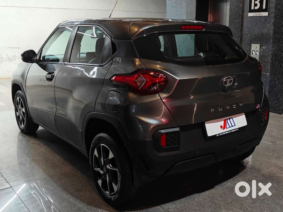Tata Punch 1.2 Revotron Accomplished Dazzle Pack Amt, 2022, Petrol