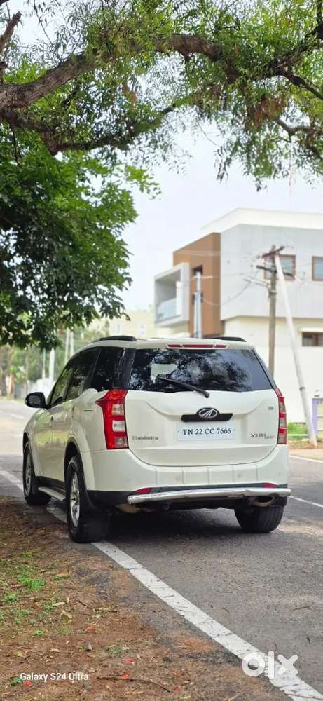 Mahindra Xuv 500 W8,590000