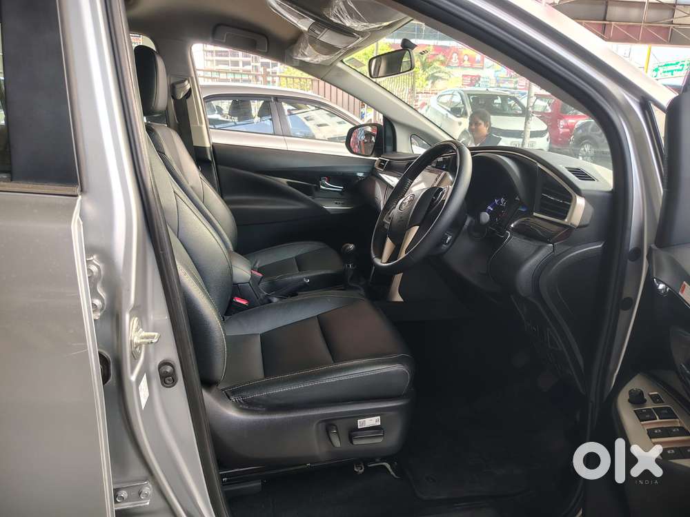 Toyota Innova Crysta, 2023, Diesel