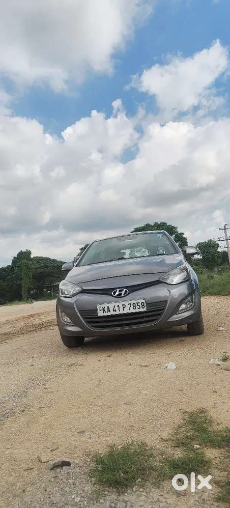 Hyundai I20 Sportz Petrol 2012