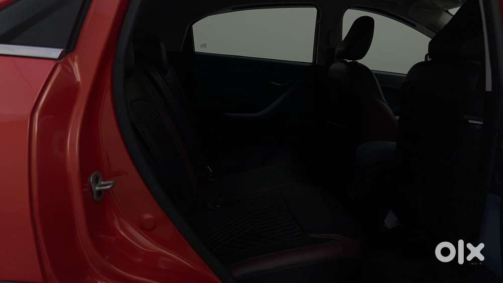 Tata Curvv Creative Plus S 1.2 Revotron Petrol 7dca, 2024, Petrol