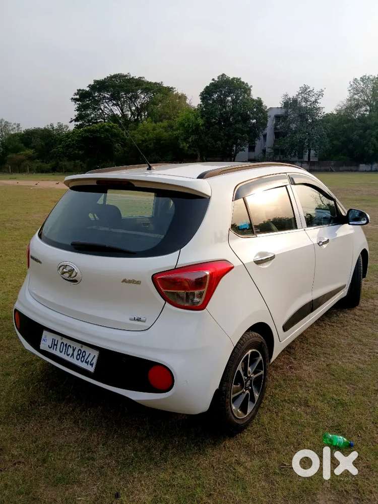 Hundai Grand I10 Asta Well Maintained 40000km 1st Owner