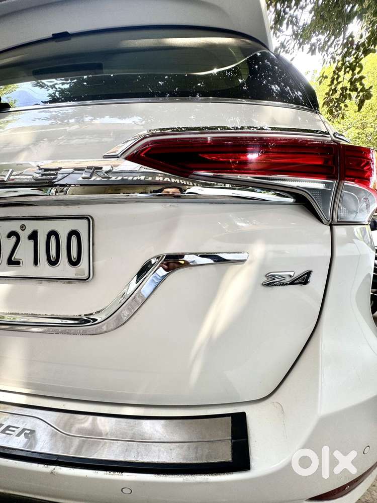 Toyota Fortuner 4x4 At 2.8 Diesel, 2020, Diesel