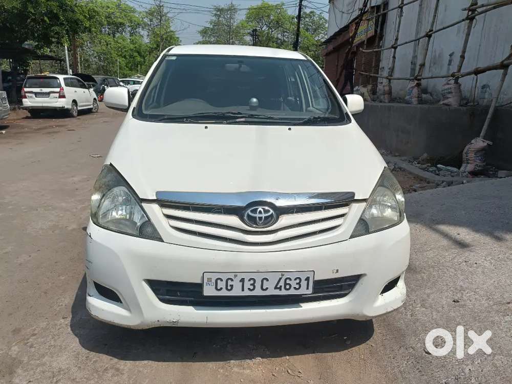 Toyota Innova 2011 Diesel Well Maintained