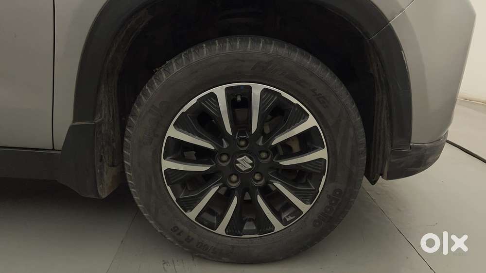 Maruti Suzuki Vitara Brezza 1.5 Zxi Plus At, 2021, Petrol