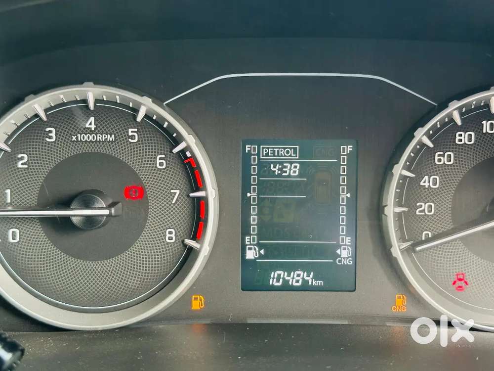 2023 Brezza Single Owner Petrol &  Company Fitted Cng 10484 Km