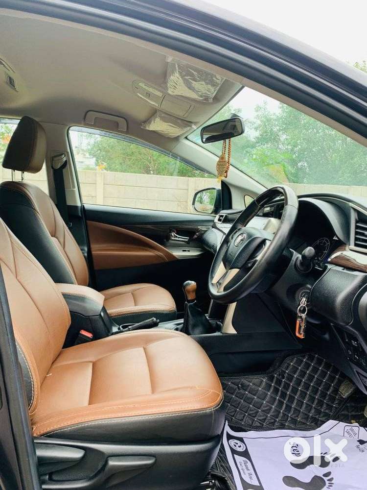 Toyota Innova Crysta 2.4 G Mt 8s, 2022, Diesel