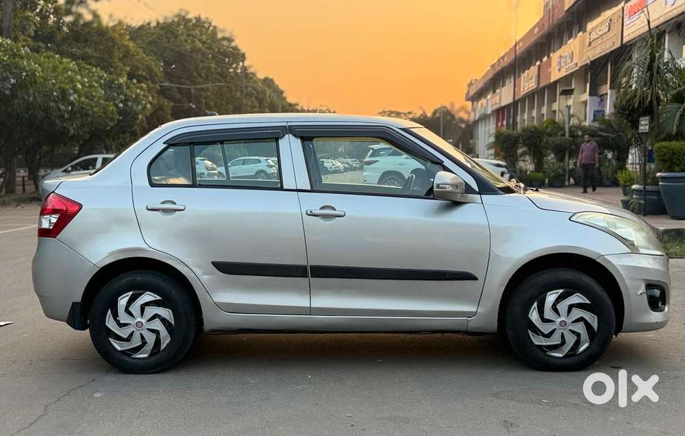 Maruti Suzuki Swift Dzire Vdi Bsiv, 2014, Diesel