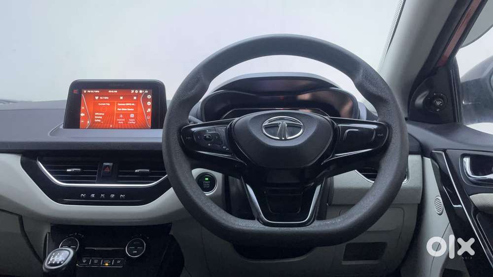Tata Nexon 1.2 Revotron Xz Plus Dual Tone, 2022, Petrol