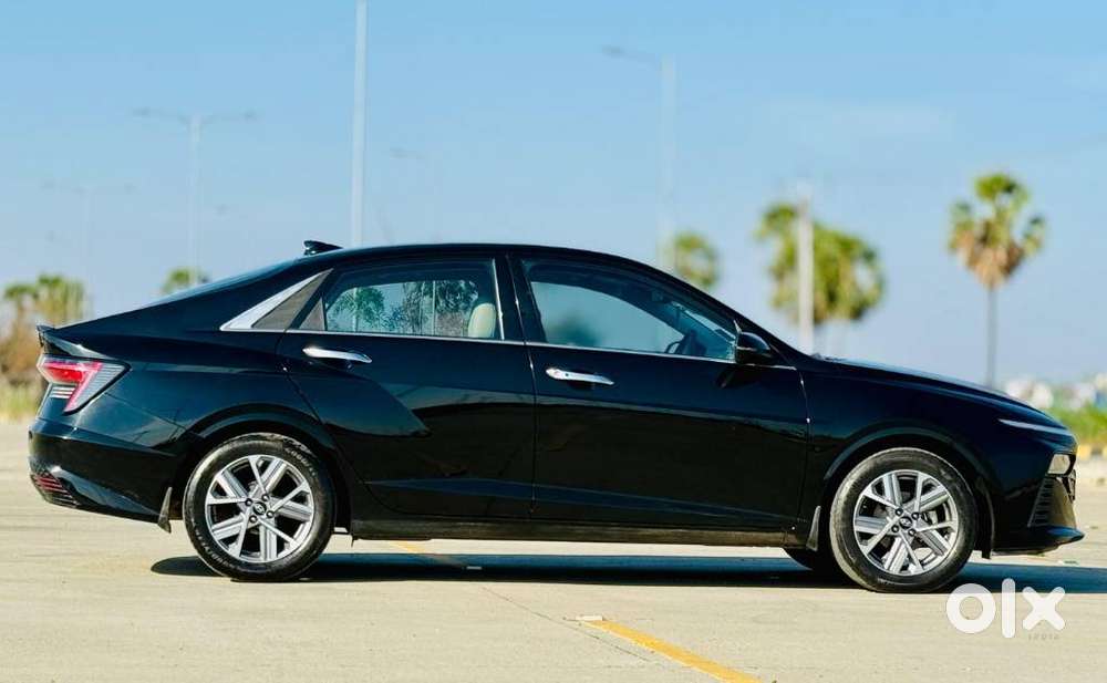 Hyundai Verna 1.5 Sx Petrol Mt, 2023, Petrol