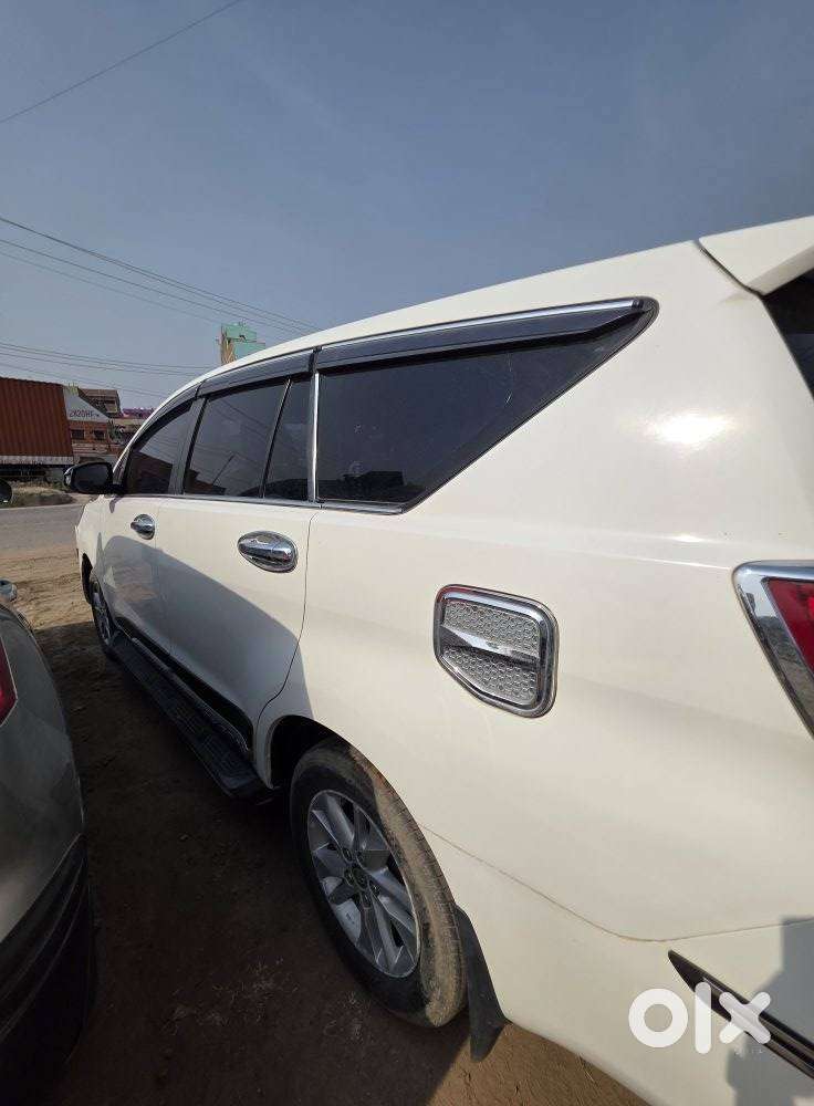 Toyota Innova Crysta 2.4 V, 2018, Diesel