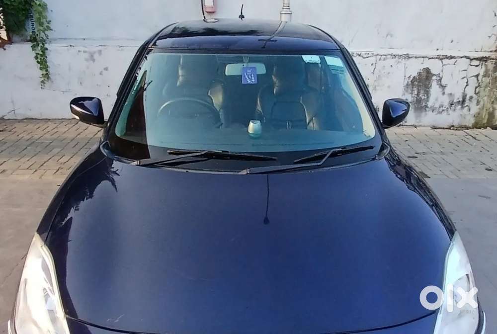 Maruti Suzuki Swift Vxi, 2022, Petrol