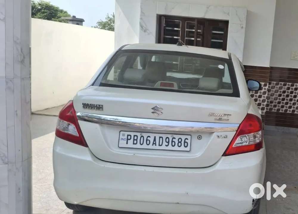 Maruti Suzuki Dzire 2015 Petrol 103000 Km Driven