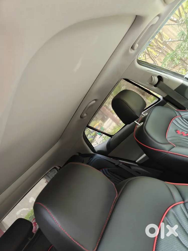 Hyundai Creta Black Colour 9 Month Old