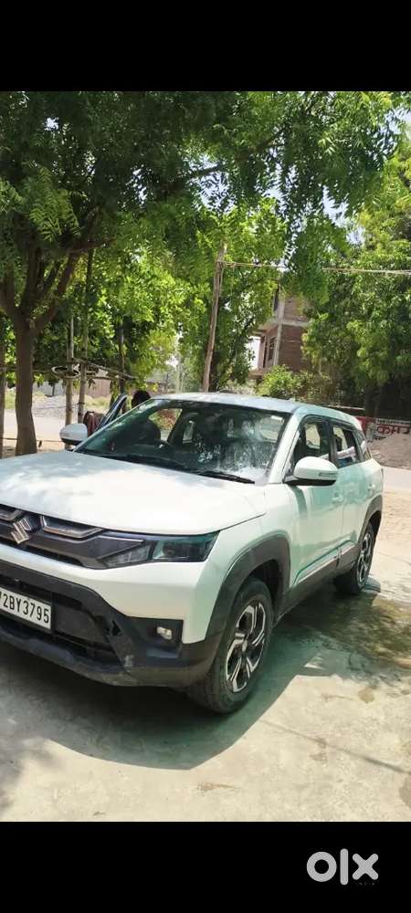 Maruti Suzuki Brezza Lxi 2024
