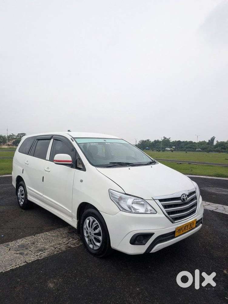 Toyota Innova 2.5 G (diesel) 7 Seater, 2016, Diesel