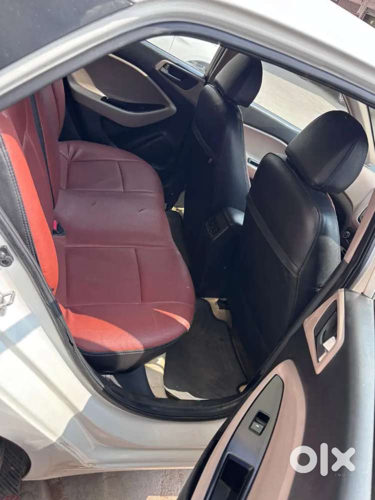 Hyundai Elite I20 2014 Diesel 132000 Km Driven
