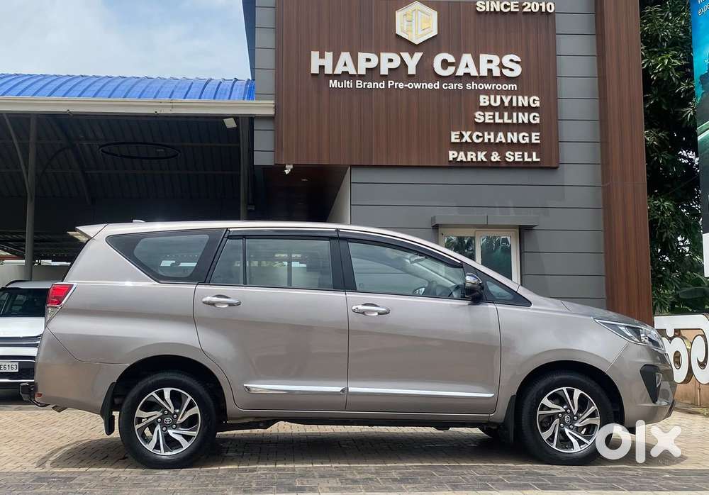 Toyota Innova Crysta G 8 Str, 2022, Diesel