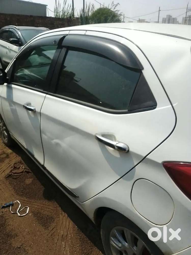 Tata Tiago Xza Plus 2018 Petrol Amt