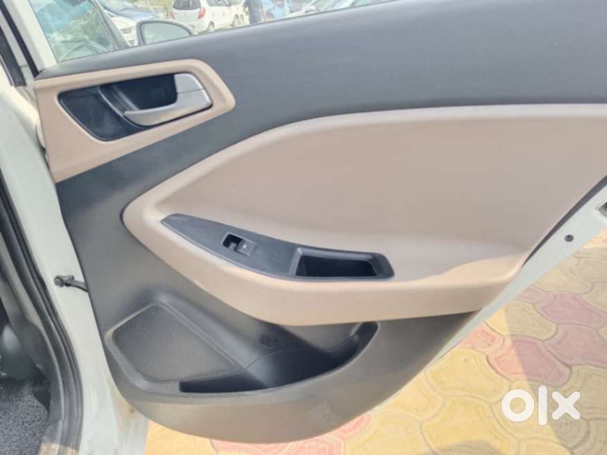 Hyundai I20 Asta (o) 1.2 Mt, 2018, Petrol