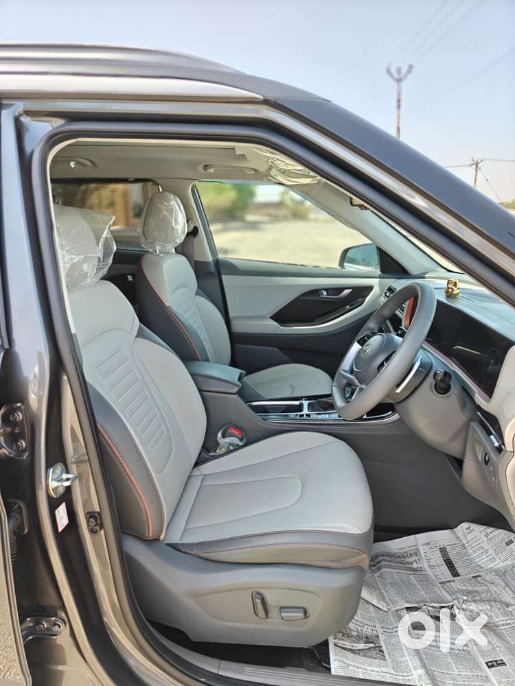 Hyundai Creta Sx (o) 1.5 Petrol Cvt, 2024, Petrol