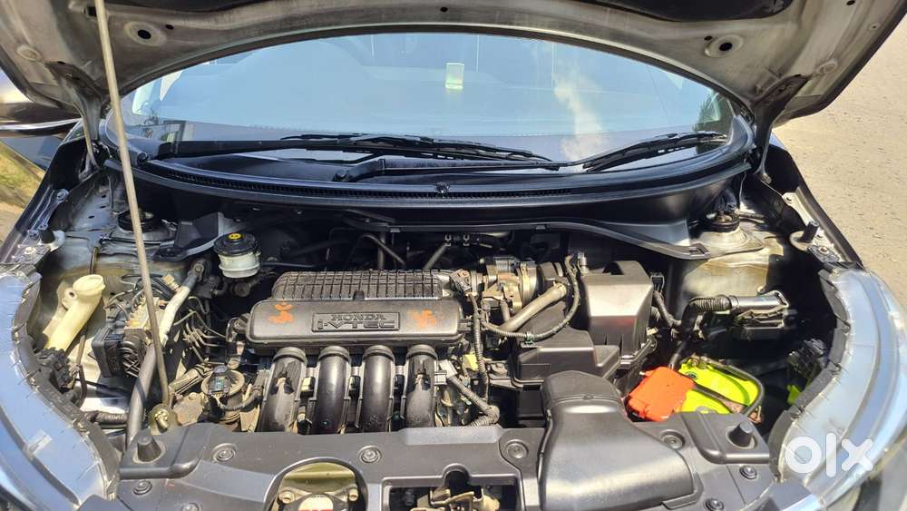 Honda Br-v I-vtec V Mt, 2016, Petrol
