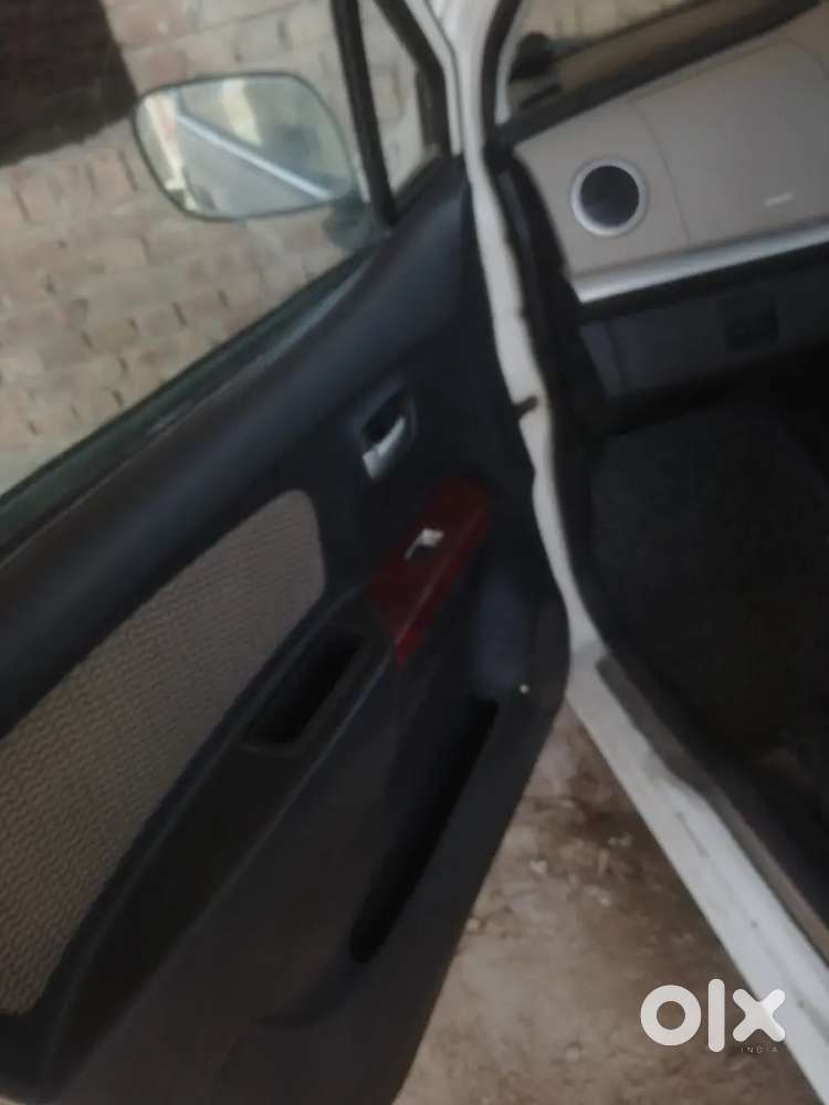 Maruti Suzuki Wagon R 2016 Cng & Hybrids Well Maintained