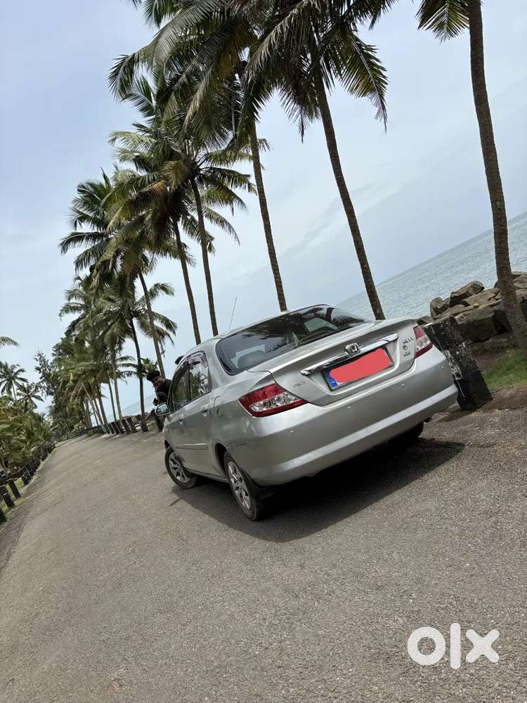 Honda City Dolphin 2005