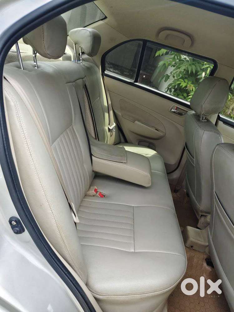 Maruti Suzuki Dzire 1.2 Vxi, 2014, Petrol
