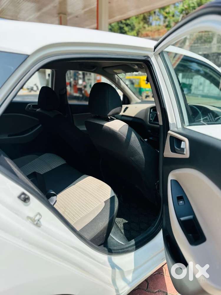 Hyundai Elite I20 Asta 1.2 (o), 2018, Petrol