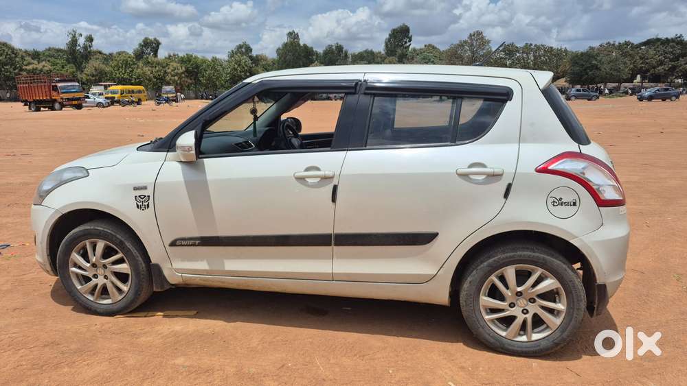 Maruti Suzuki Swift Ddis Zdi, 2011, Diesel