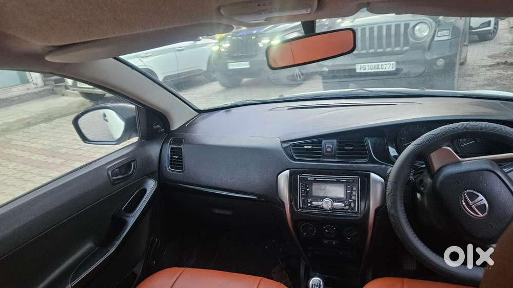 Tata Bolt Revotron Xe, 2016, Petrol