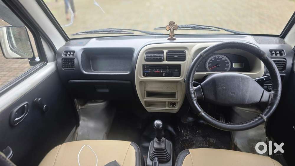 Maruti Suzuki Eeco 7 Seater Standard, 2017, Petrol