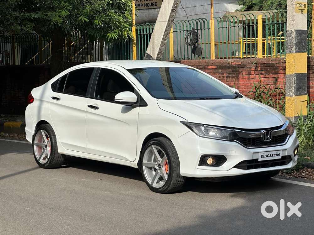 Honda City V Mt Sunroof, 2021, Petrol