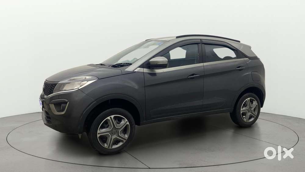 Tata Nexon 1.2 Revotron Xt, 2018, Petrol