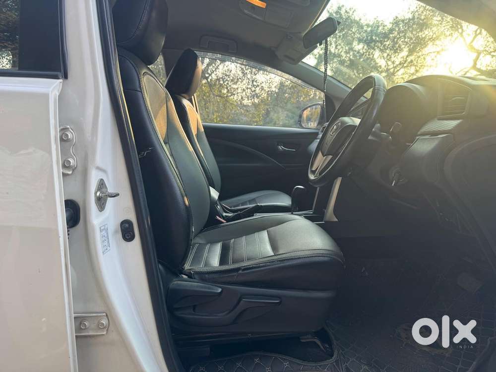 Toyota Innova Crysta 2.8 Gx At 8s, 2019, Diesel