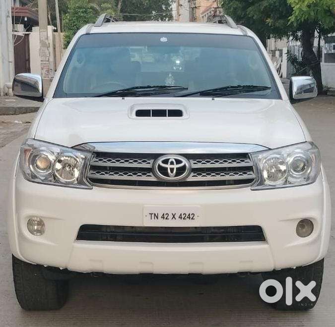 Toyota Fortuner 4x4 At, 2010, Diesel