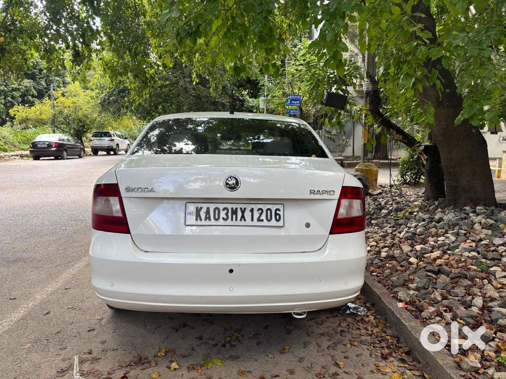 Skoda Rapid 1.5 Tdi Mt Style, 2015, Diesel