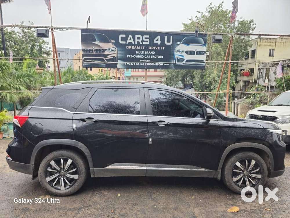 Mg Hector Plus Sharp Pro 1.5 Turbo Petrol  Cvt 7 Str Dual Tone, 2020..