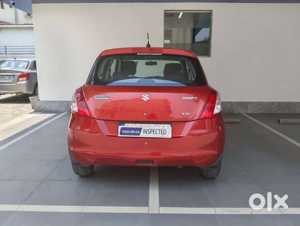 Maruti Suzuki Swift Vxi + Manual, 2013, Petrol