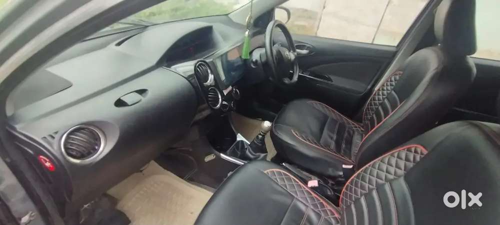 Toyota Etios Cross 2014