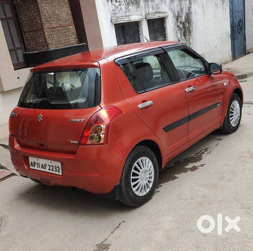 Maruti Suzuki Swift Vxi + Manual, 2009, Petrol