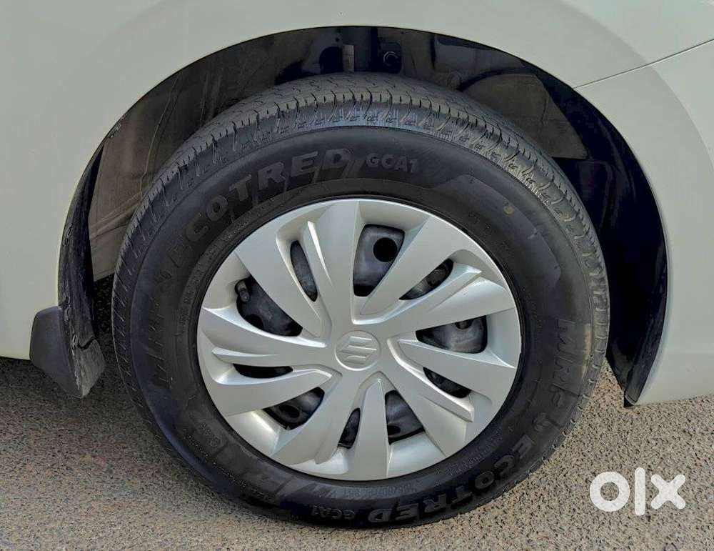 Maruti Suzuki Swift Vxi Ags, 2024, Petrol