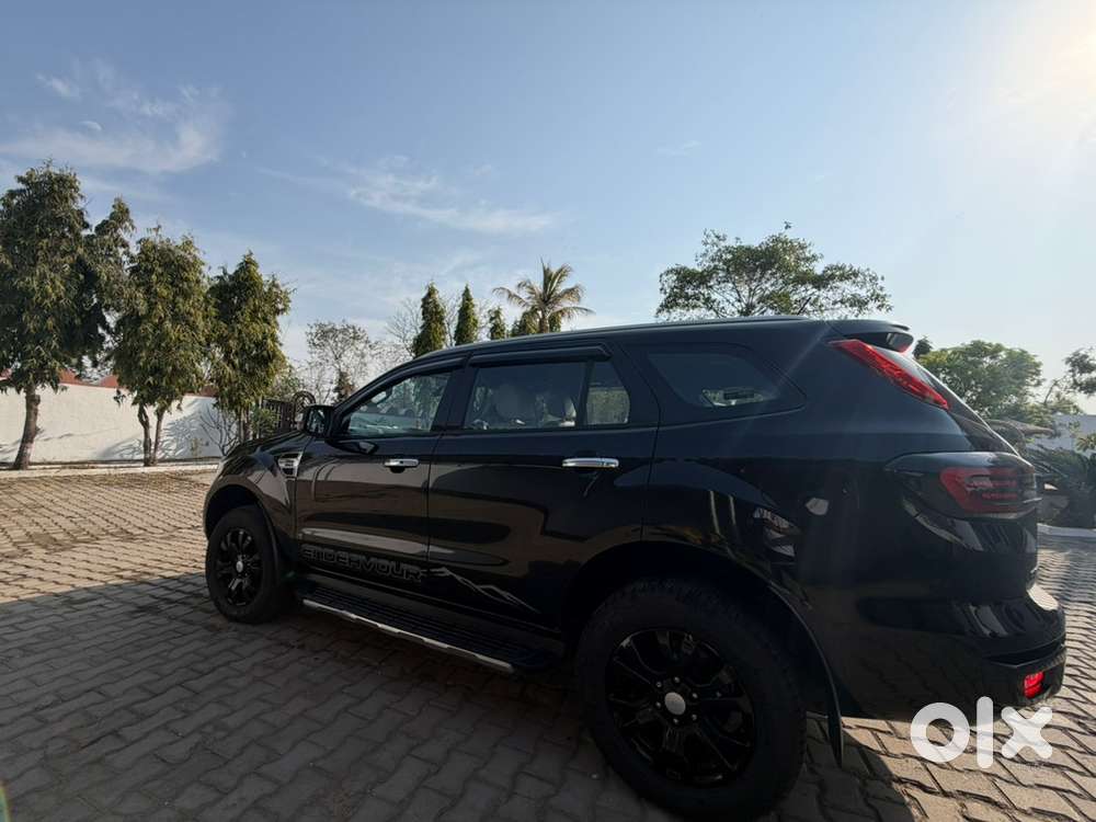 Ford Endeavour 2021 Well Maintained