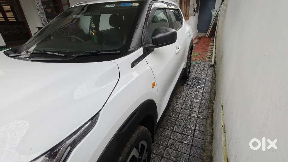 Nissan Magnite Xe 1.0 Petrol (2022 Model) – Well Maintained