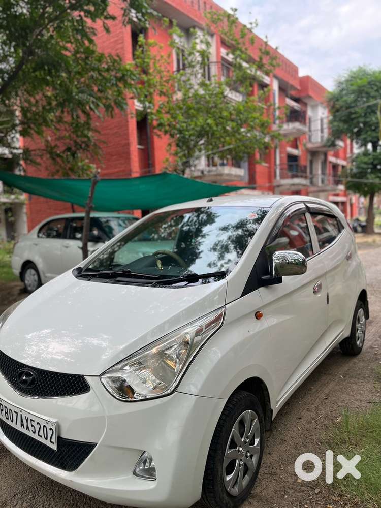 Hyundai Eon 1.0 Magna 2015